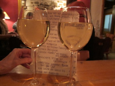 wine glasses big pour